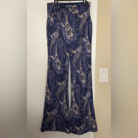 Maeve Anthropologie "Maria" Metallic Paisley Wide Leg Boho Pants Size 6 - Picture 2 of 9